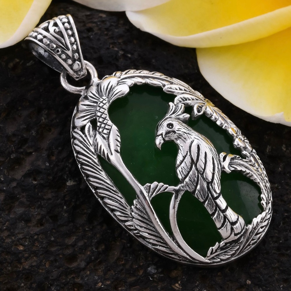 NWOT Exquisite Green Jade Pendant In Sterling Silver - Picture 2 of 7